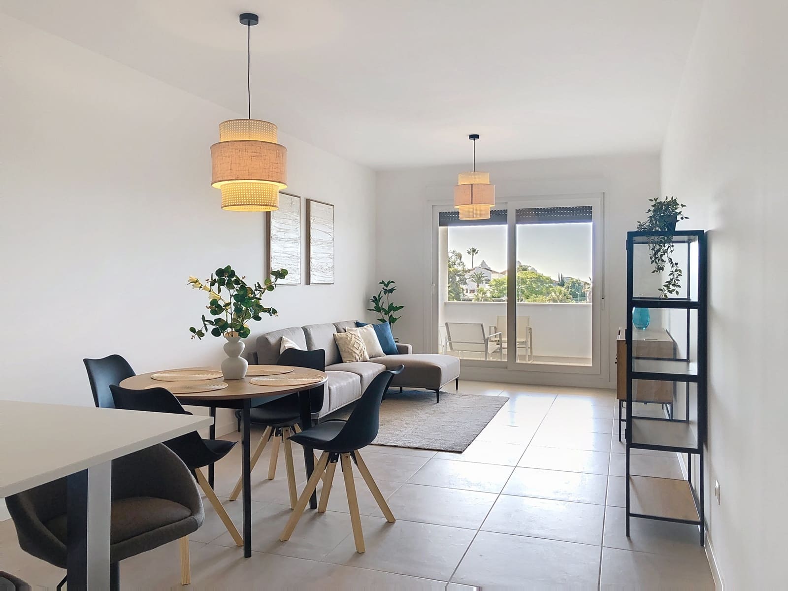 3 soverom Leilighet til salgs i Estepona med garasje - € 385 000 (Ref: 9005237)