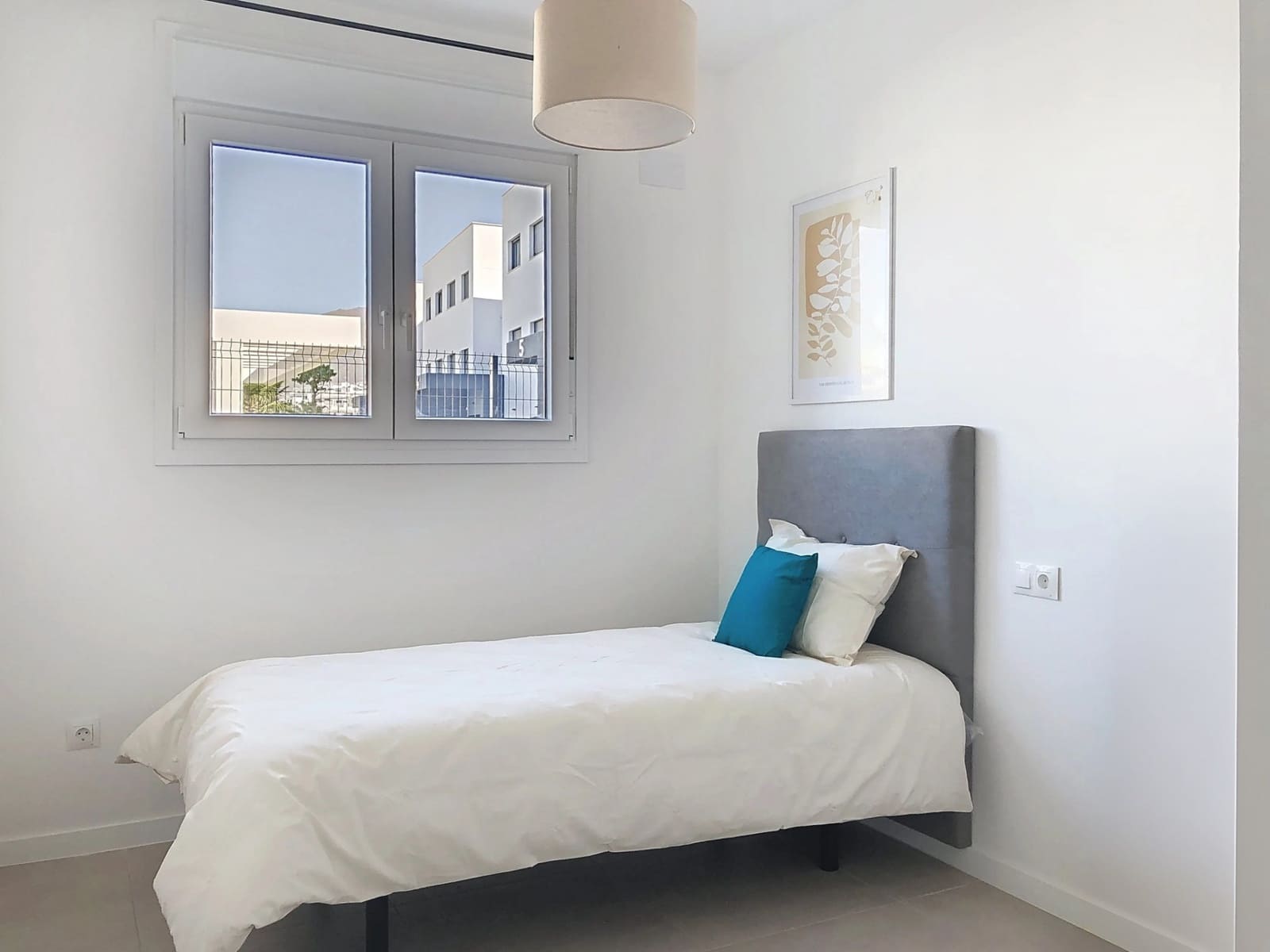 3 soverom Leilighet til salgs i Estepona med garasje - € 385 000 (Ref: 9005237)