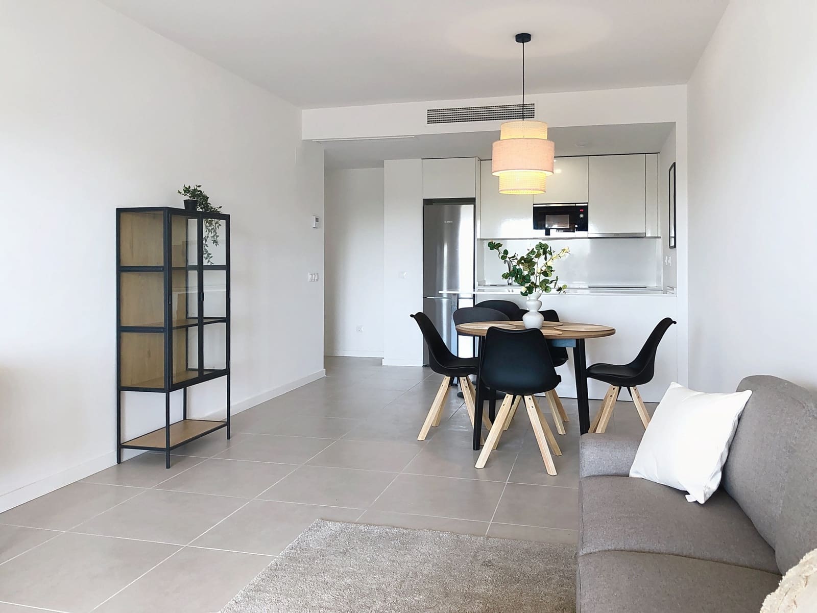 3 soverom Leilighet til salgs i Estepona med garasje - € 385 000 (Ref: 9005237)