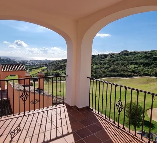 3 soverom Hus til salgs i Estepona med svømmebasseng garasje - € 574 750 (Ref: 9026524)