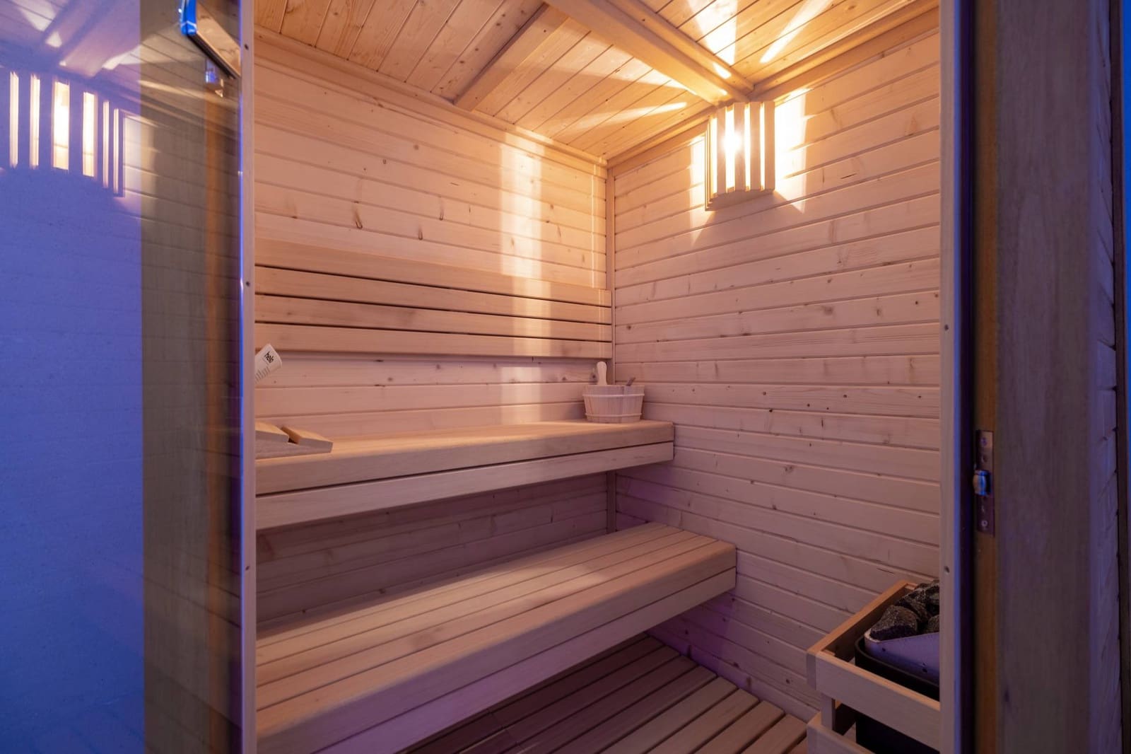 3 soverom Hus til salgs i Estepona med svømmebasseng garasje - € 574 750 (Ref: 9026524)