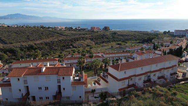 3 camera da letto Attico in vendita in Alcorrín, Manilva con piscina - 325.000 € (Rif: 9057764)