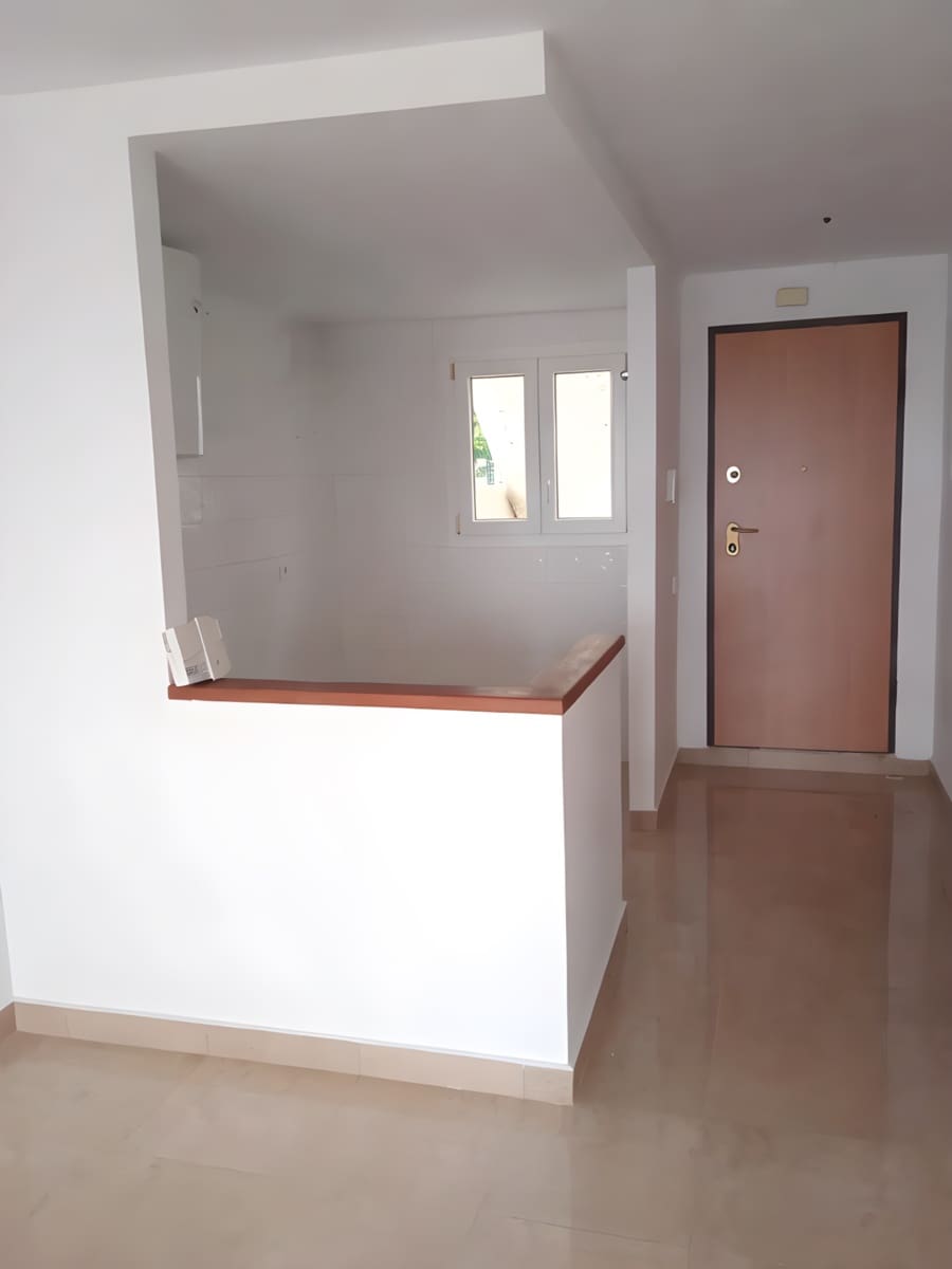 3 sovrum Takvåning till salu i Manilva med pool - 325 000 € (Ref: 9057764)