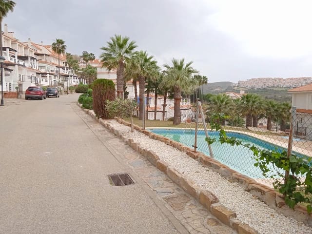 3 sovrum Takvåning till salu i Alcorrín, Manilva med pool - 325 000 € (Ref: 9057764)
