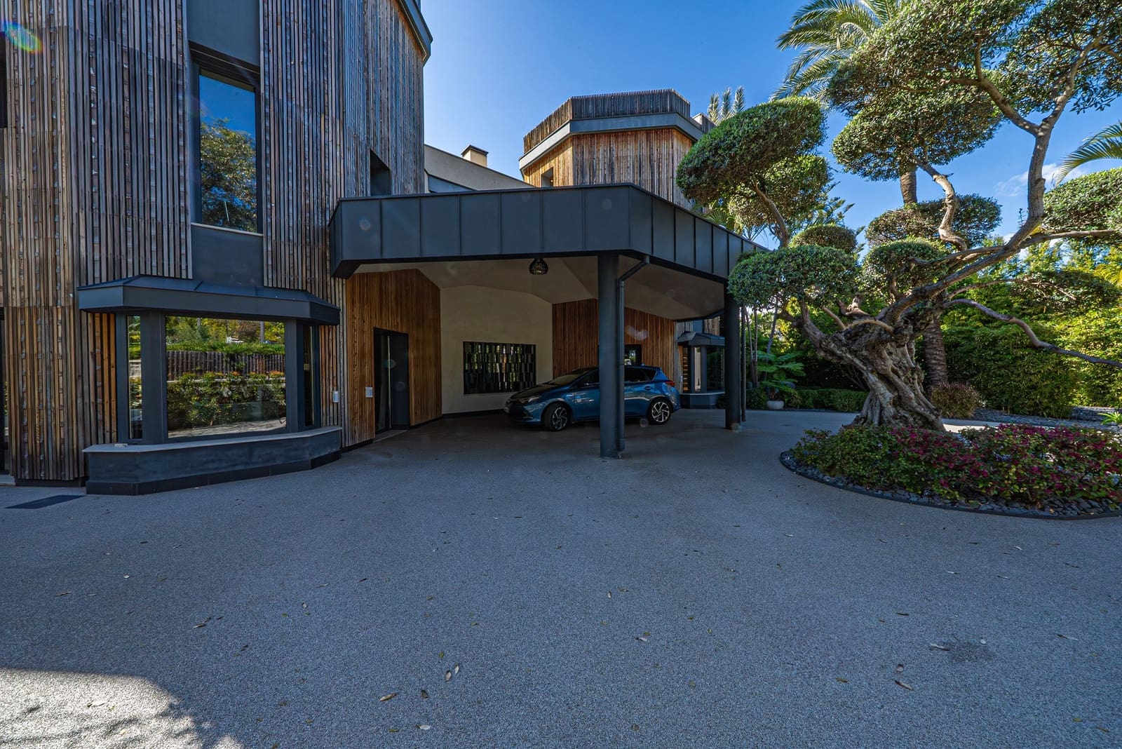 10 slaapkamer Villa te koop in Guadalmina met zwembad garage - € 11.500.000 (Ref: 9059588)