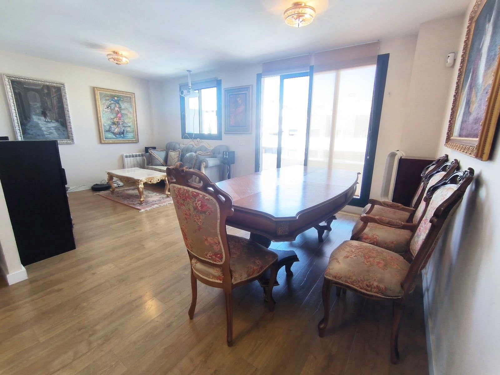 3 slaapkamer Penthouse te koop in Estepona met garage - € 580.000 (Ref: 9073552)