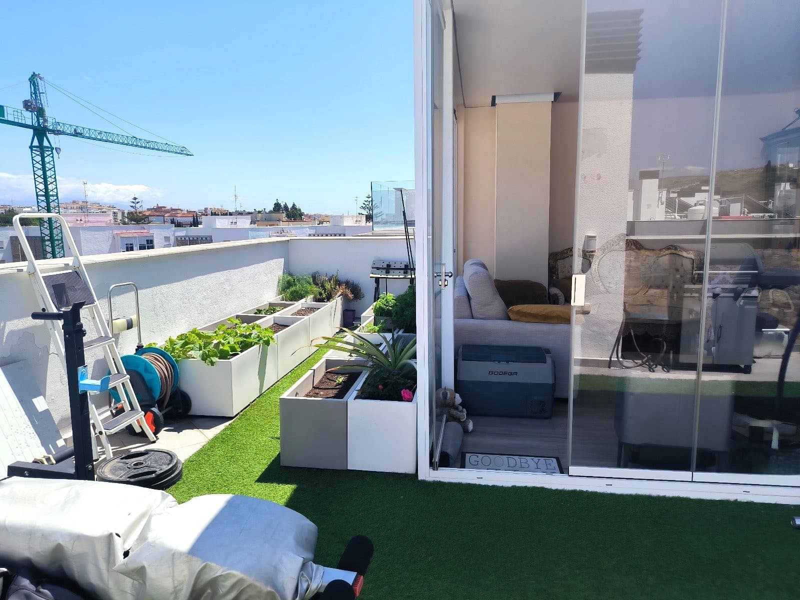 3 slaapkamer Penthouse te koop in Estepona met garage - € 580.000 (Ref: 9073552)
