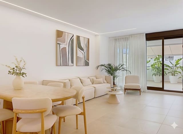 4 Zimmer Apartment zu verkaufen in Estepona mit Pool Garage - 890.000 € (Ref: 9100882)