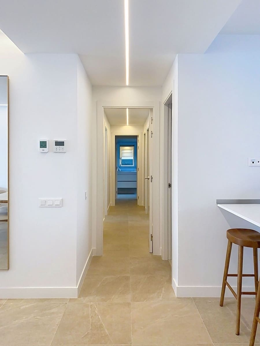 4 Zimmer Apartment zu verkaufen in Estepona mit Pool Garage - 890.000 € (Ref: 9100882)