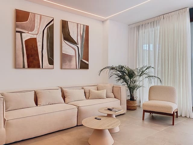 4 soverom Leilighet til salgs i Estepona med svømmebasseng garasje - € 890 000 (Ref: 9100882)
