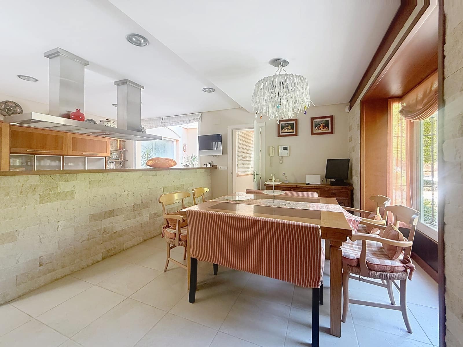 Chalet de 8 habitaciones en New Golden Mile en venta con piscina garaje - 7.500.000 € (Ref: 9114292)