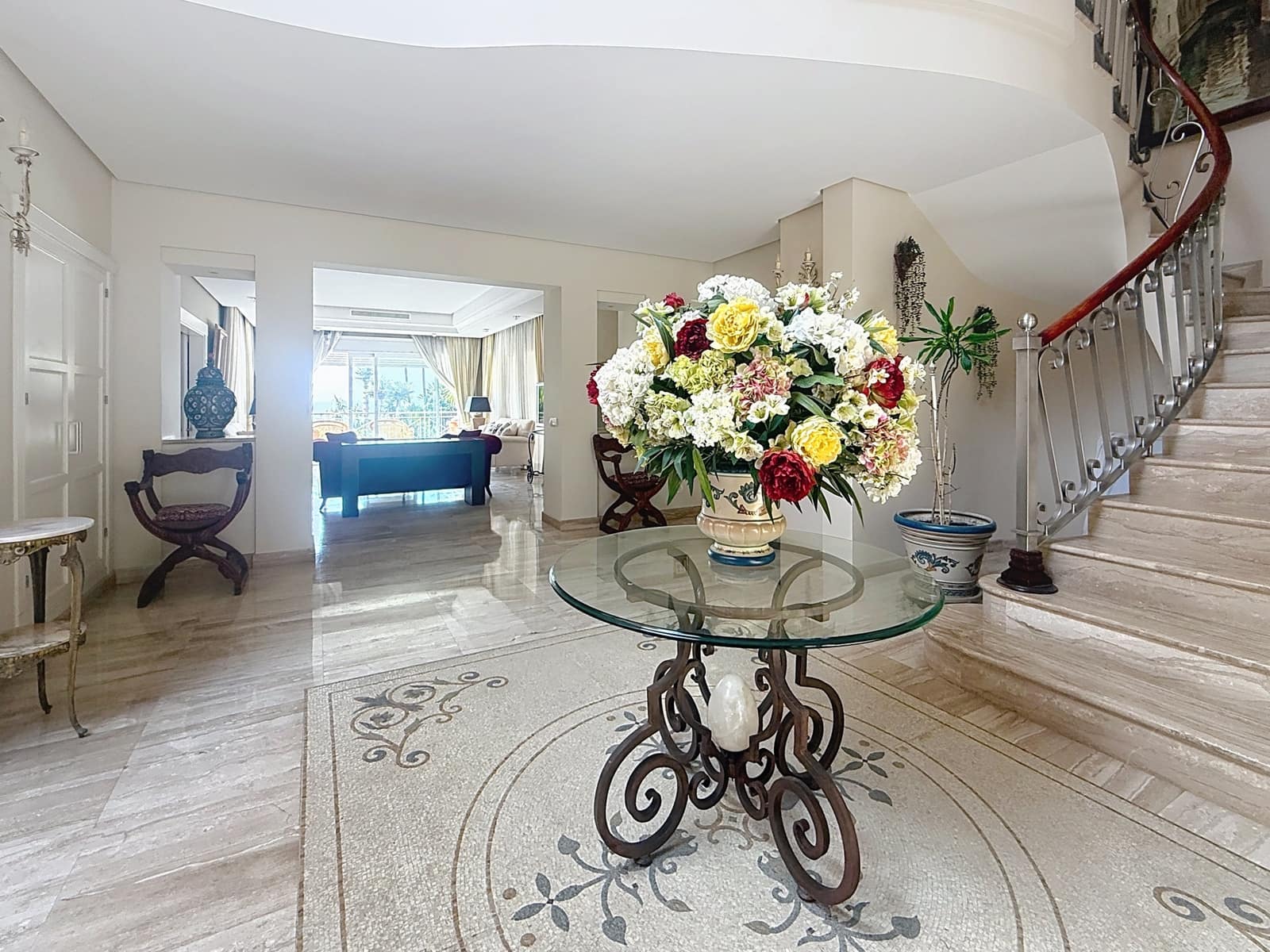 Chalet de 8 habitaciones en New Golden Mile en venta con piscina garaje - 7.500.000 € (Ref: 9114292)