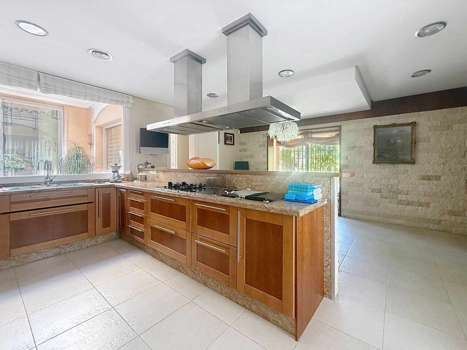 Chalet de 8 habitaciones en New Golden Mile en venta con piscina garaje - 7.500.000 € (Ref: 9114292)