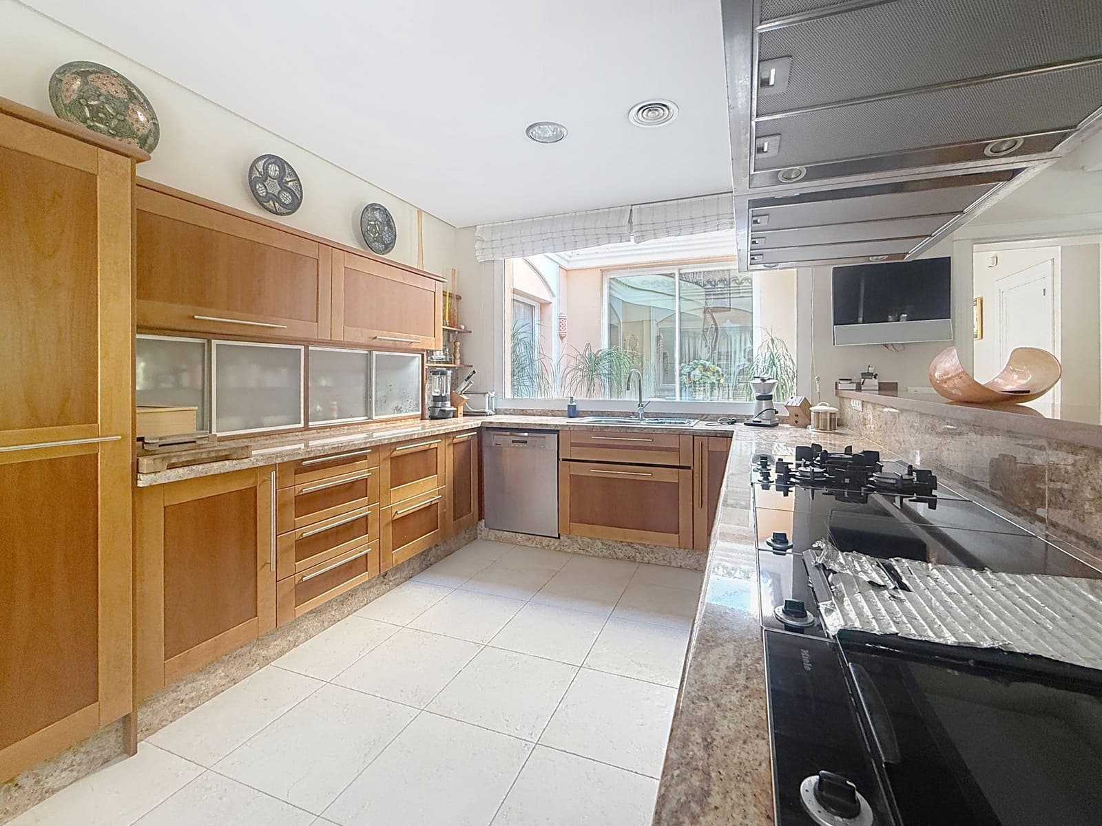 Chalet de 8 habitaciones en New Golden Mile en venta con piscina garaje - 7.500.000 € (Ref: 9114292)