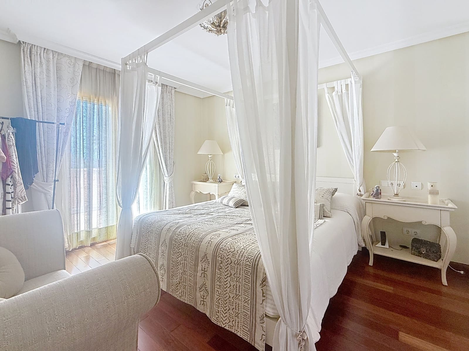 Chalet de 8 habitaciones en New Golden Mile en venta con piscina garaje - 7.500.000 € (Ref: 9114292)