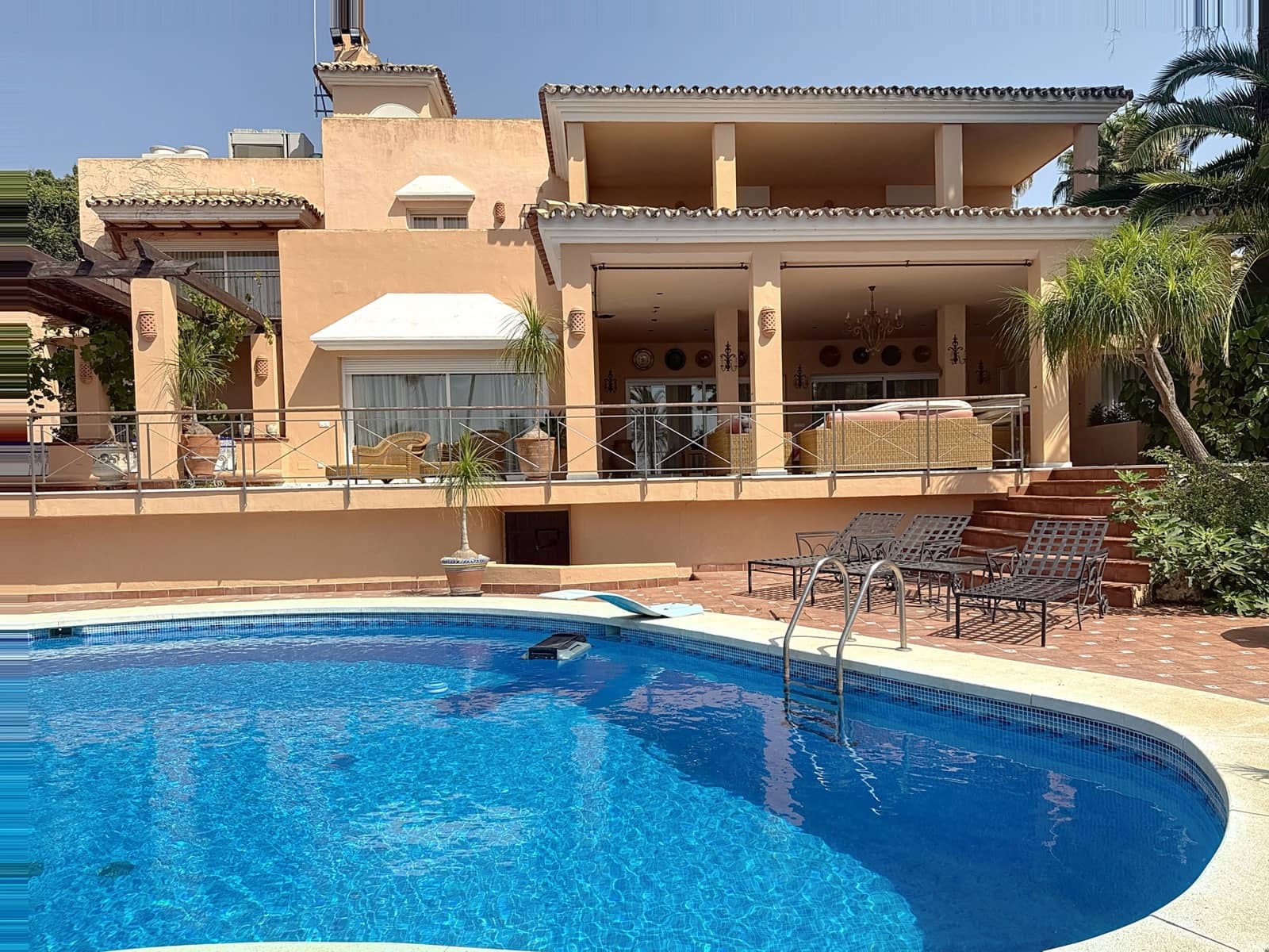 Chalet de 8 habitaciones en New Golden Mile en venta con piscina garaje - 7.500.000 € (Ref: 9114292)