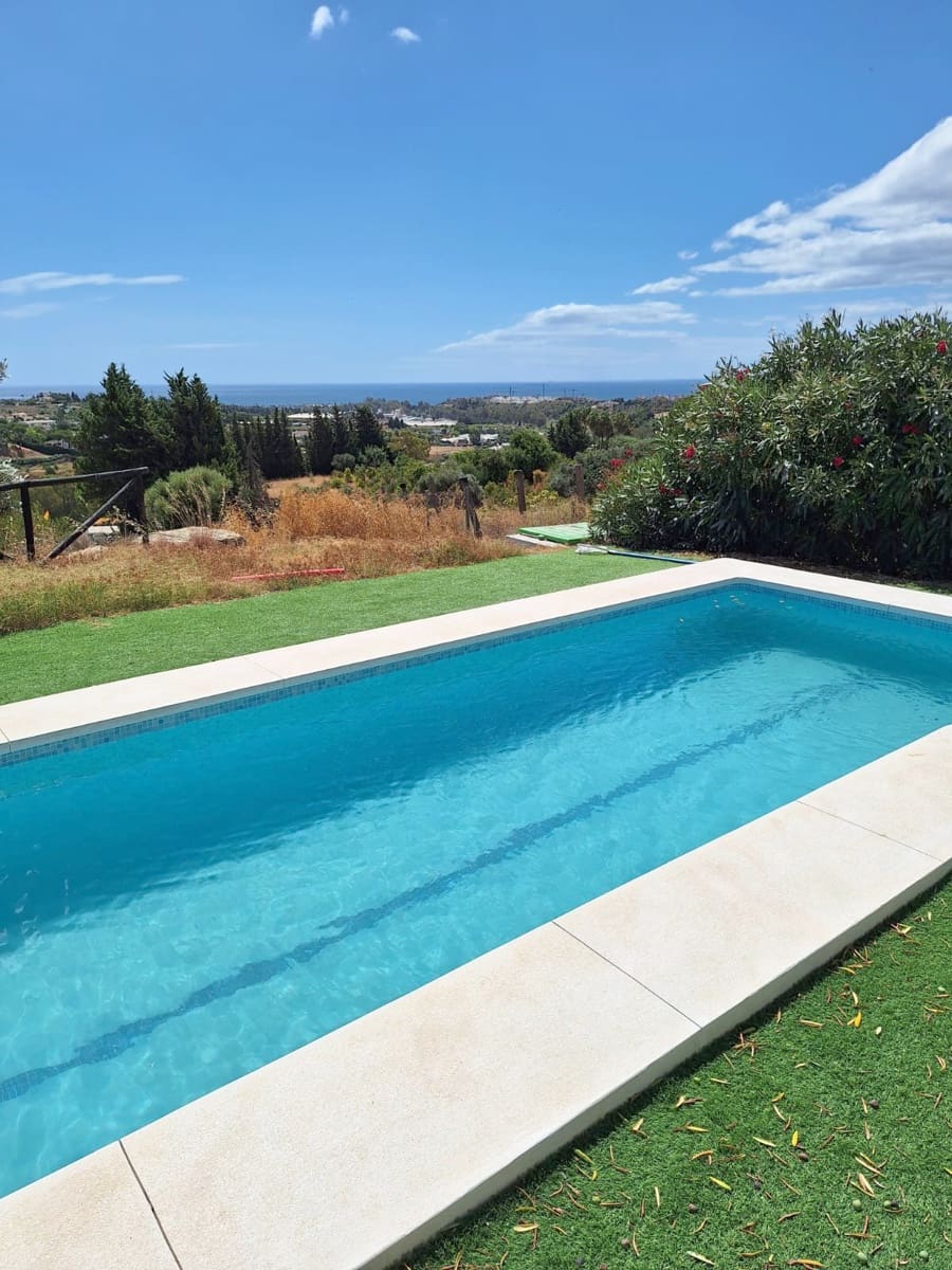 4 bedroom Finca/Country House for sale in El Padron with pool garage - € 1,300,000 (Ref: 9137313)