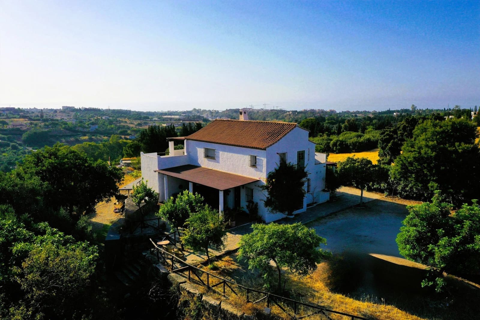 4 bedroom Finca/Country House for sale in El Padron with pool garage - € 1,300,000 (Ref: 9137313)