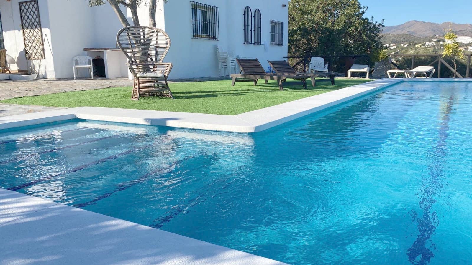 4 bedroom Finca/Country House for sale in El Padron with pool garage - € 1,300,000 (Ref: 9137313)