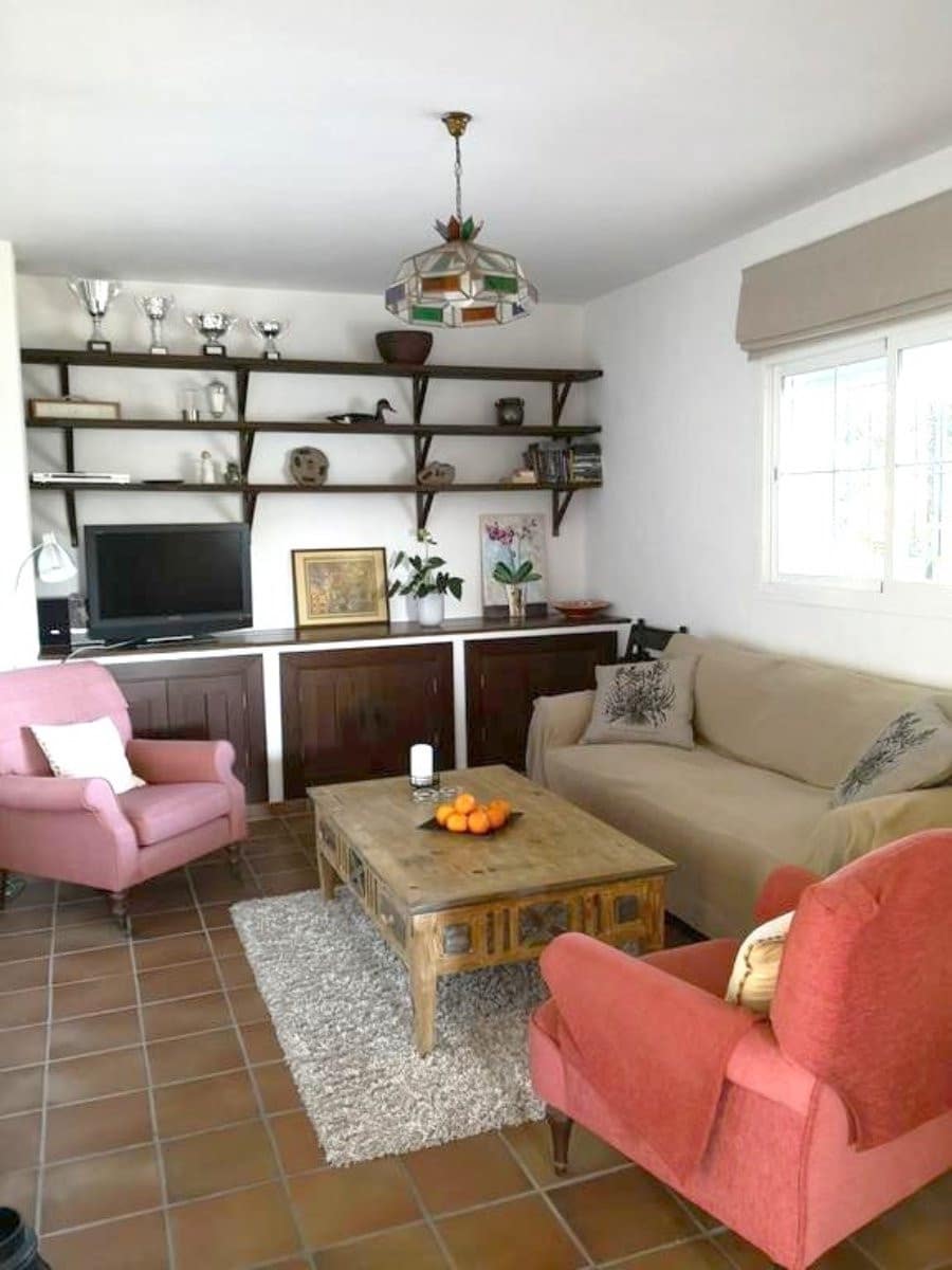 4 soverom Finca/Herregård til salgs i El Padron med svømmebasseng garasje - € 1 200 000 (Ref: 9137313)