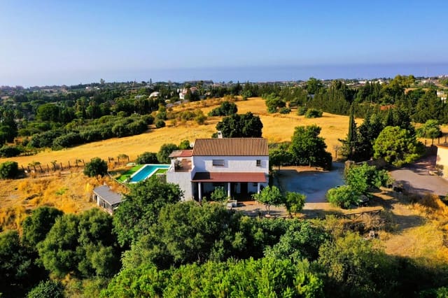 4 soverom Finca/Herregård til salgs i El Padrón, Estepona med svømmebasseng garasje - € 1 200 000 (Ref: 9137313)
