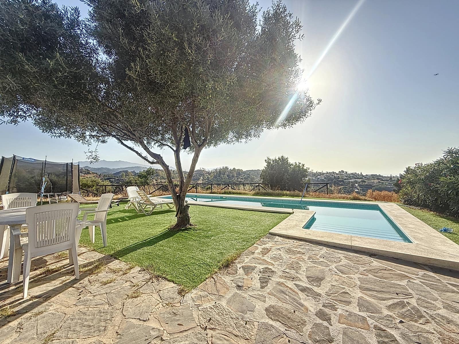 4 soverom Finca/Herregård til salgs i El Padron med svømmebasseng garasje - € 1 200 000 (Ref: 9137313)