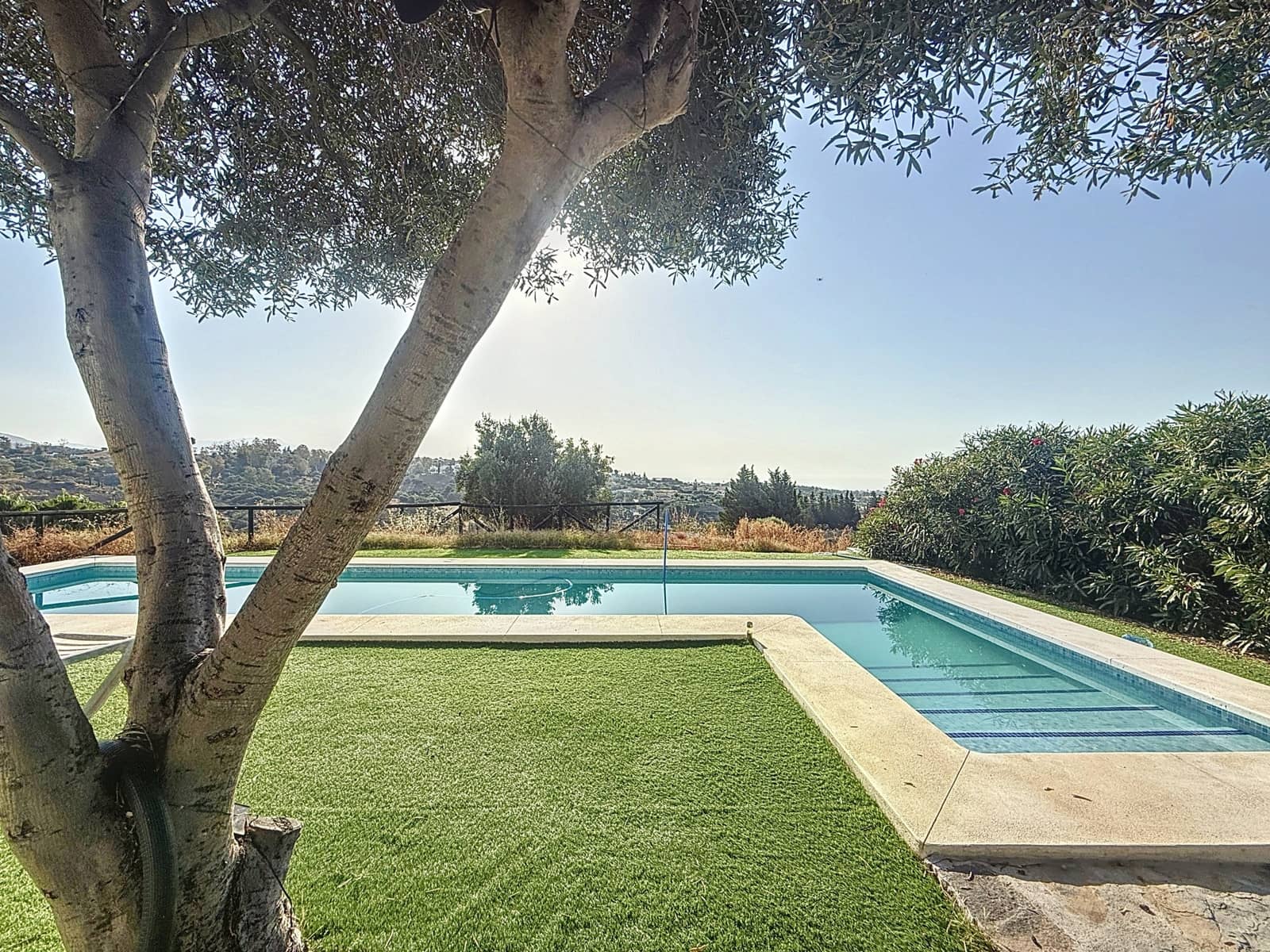 4 soverom Finca/Herregård til salgs i El Padron med svømmebasseng garasje - € 1 200 000 (Ref: 9137313)