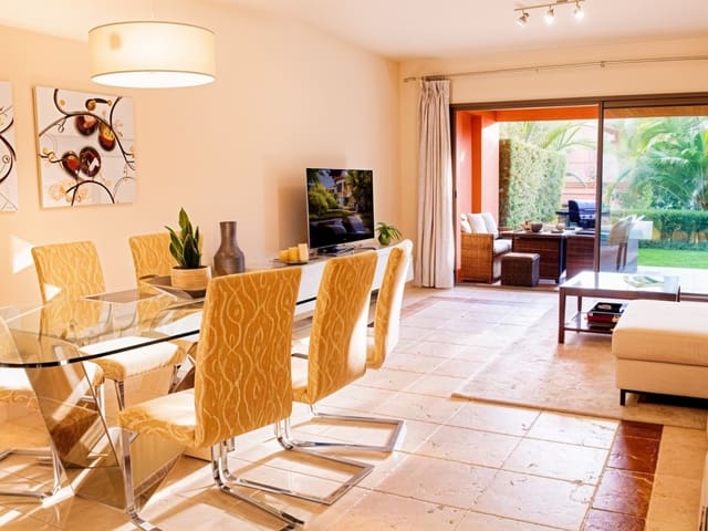 2 quarto Apartamento para venda em Estepona com piscina garagem - 530 000 € (Ref: 9143129)