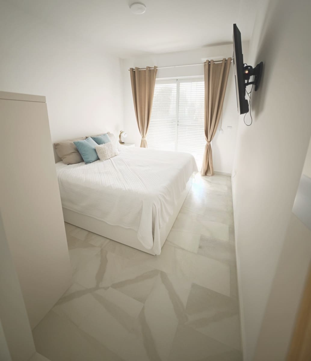 3 soveværelse Lejlighed til salg i Bahia de Casares med swimmingpool garage - € 306.000 (Ref: 9147352)