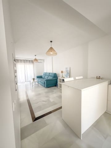 Apartamento de 3 habitaciones en Bahia de Casares, Casares en venta con piscina garaje - 306.000 € (Ref: 9147352)