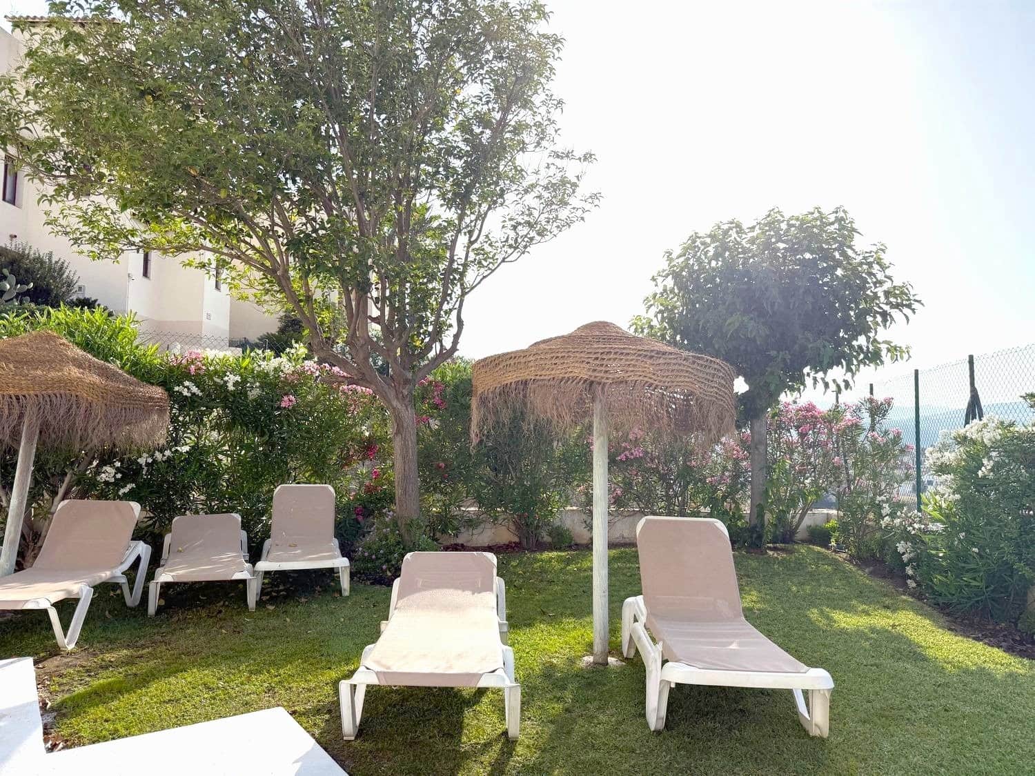 3 soveværelse Lejlighed til salg i Bahia de Casares med swimmingpool garage - € 306.000 (Ref: 9147352)