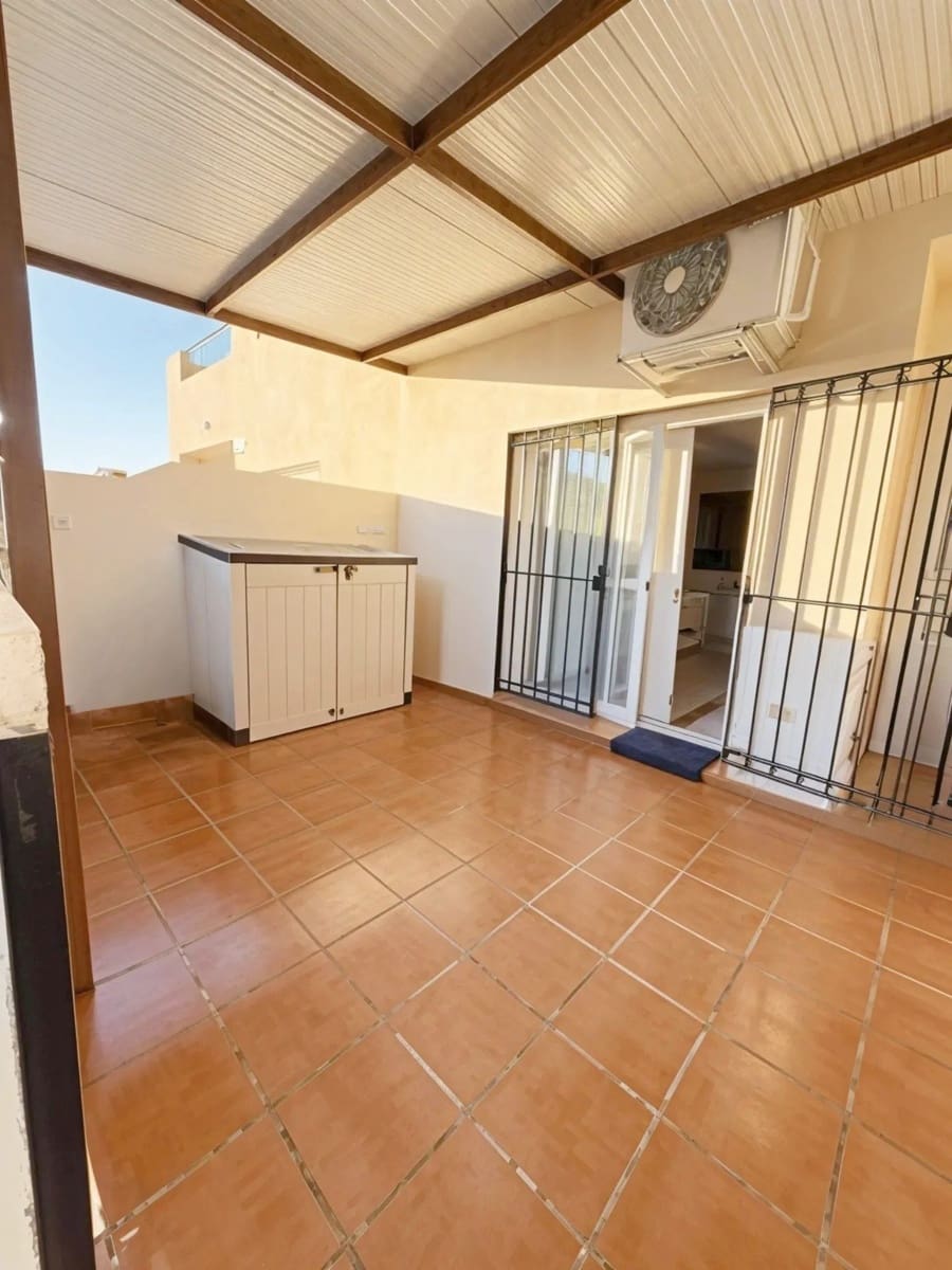 3 soveværelse Lejlighed til salg i Bahia de Casares med swimmingpool garage - € 306.000 (Ref: 9147352)