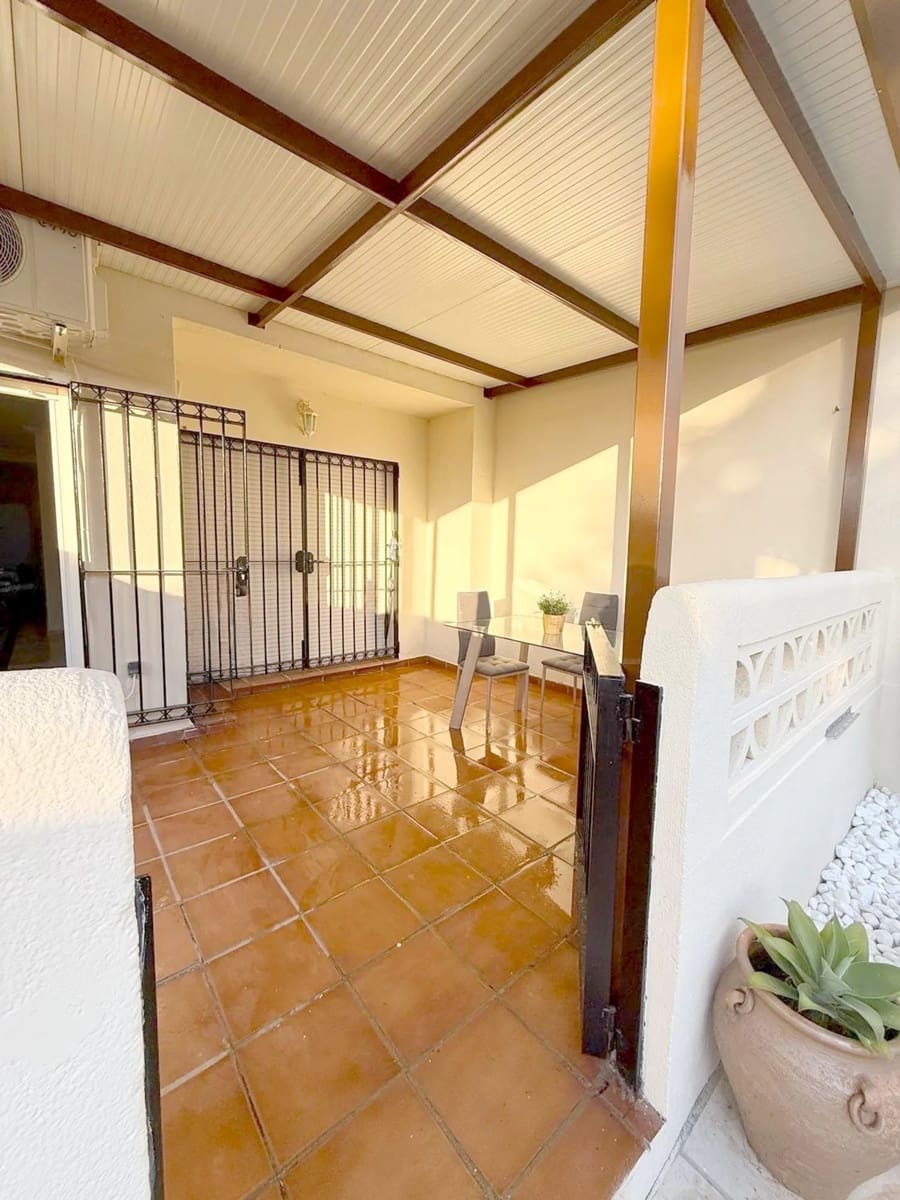 3 soveværelse Lejlighed til salg i Bahia de Casares med swimmingpool garage - € 306.000 (Ref: 9147352)