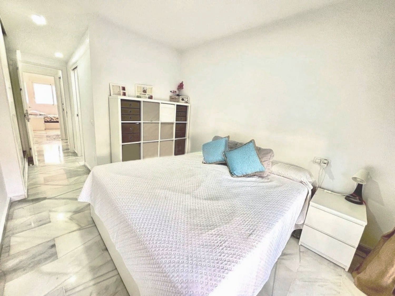 3 soveværelse Lejlighed til salg i Bahia de Casares med swimmingpool garage - € 306.000 (Ref: 9147352)