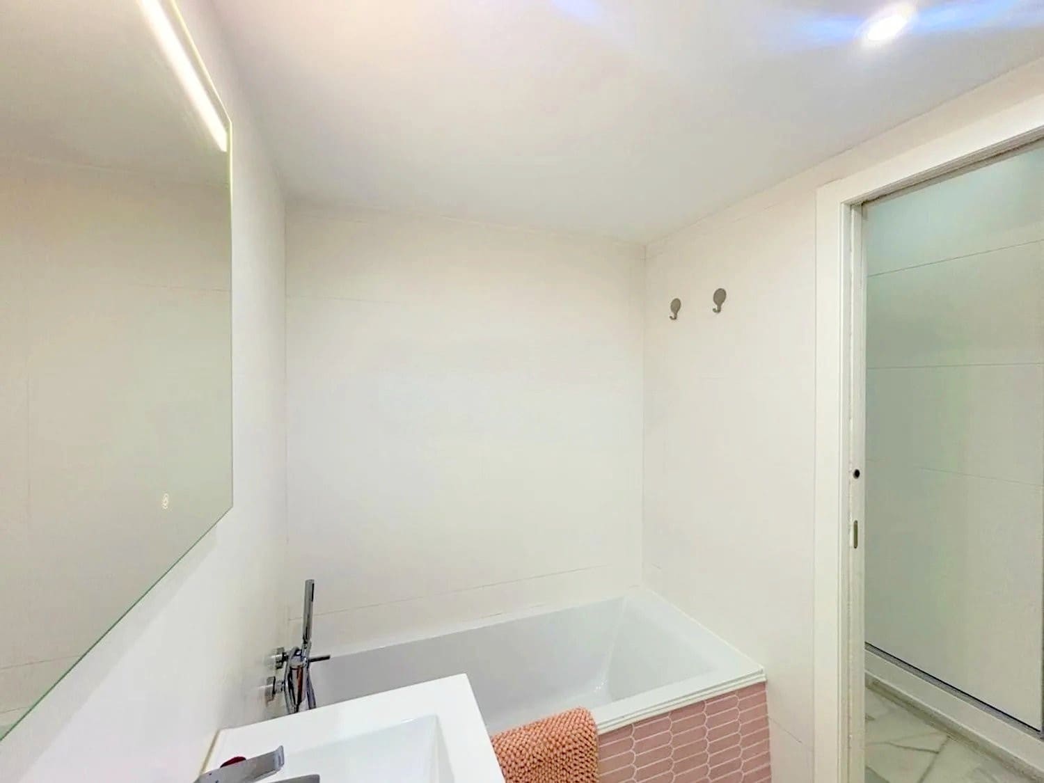 3 soveværelse Lejlighed til salg i Bahia de Casares med swimmingpool garage - € 306.000 (Ref: 9147352)