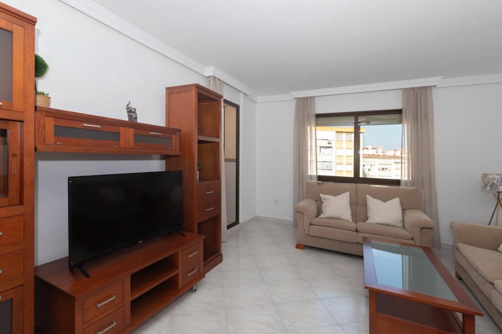 4 Zimmer Apartment zu verkaufen in Estepona mit Pool - 399.000 € (Ref: 9161184)