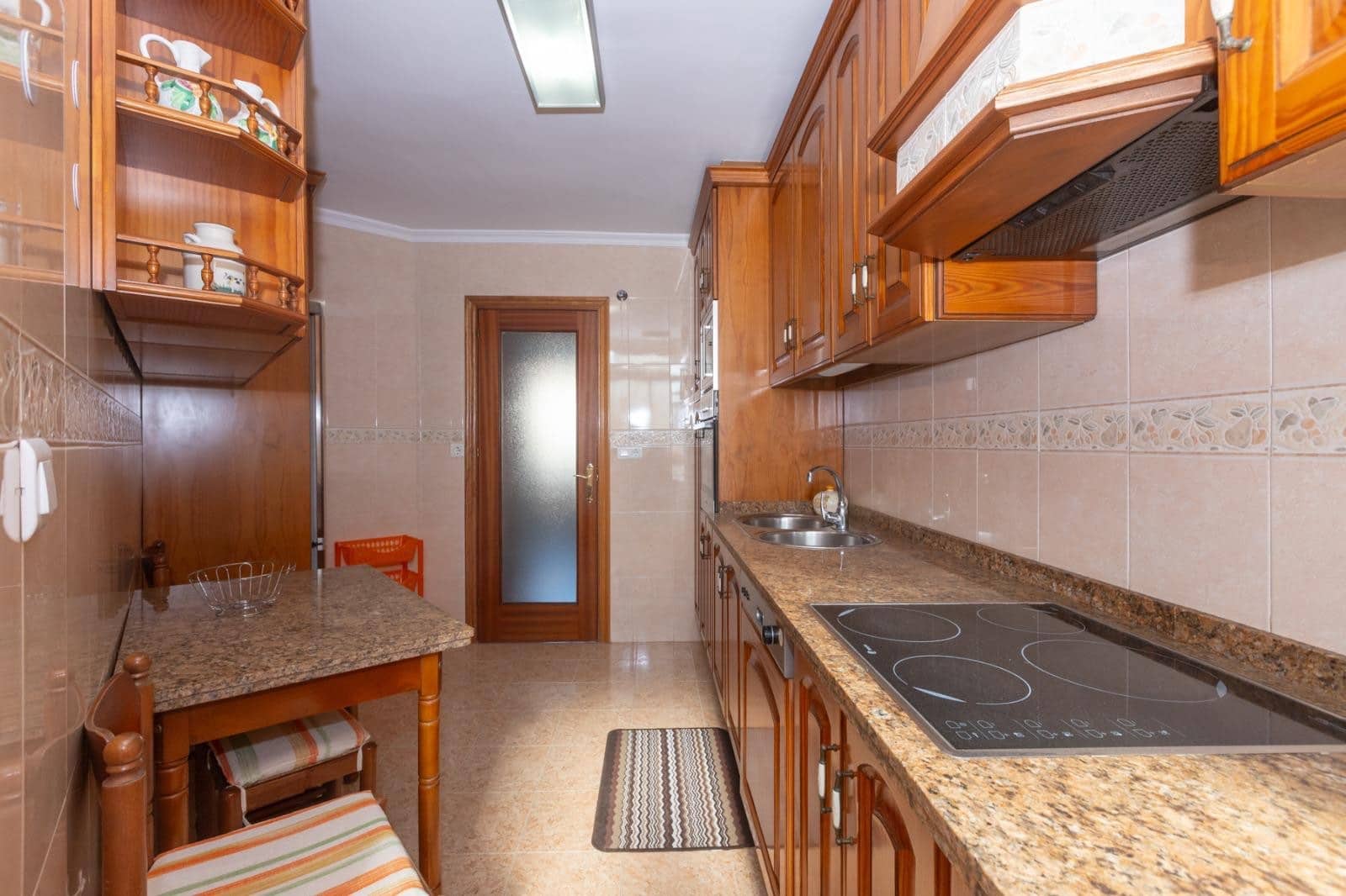 4 Zimmer Apartment zu verkaufen in Estepona mit Pool - 399.000 € (Ref: 9161184)