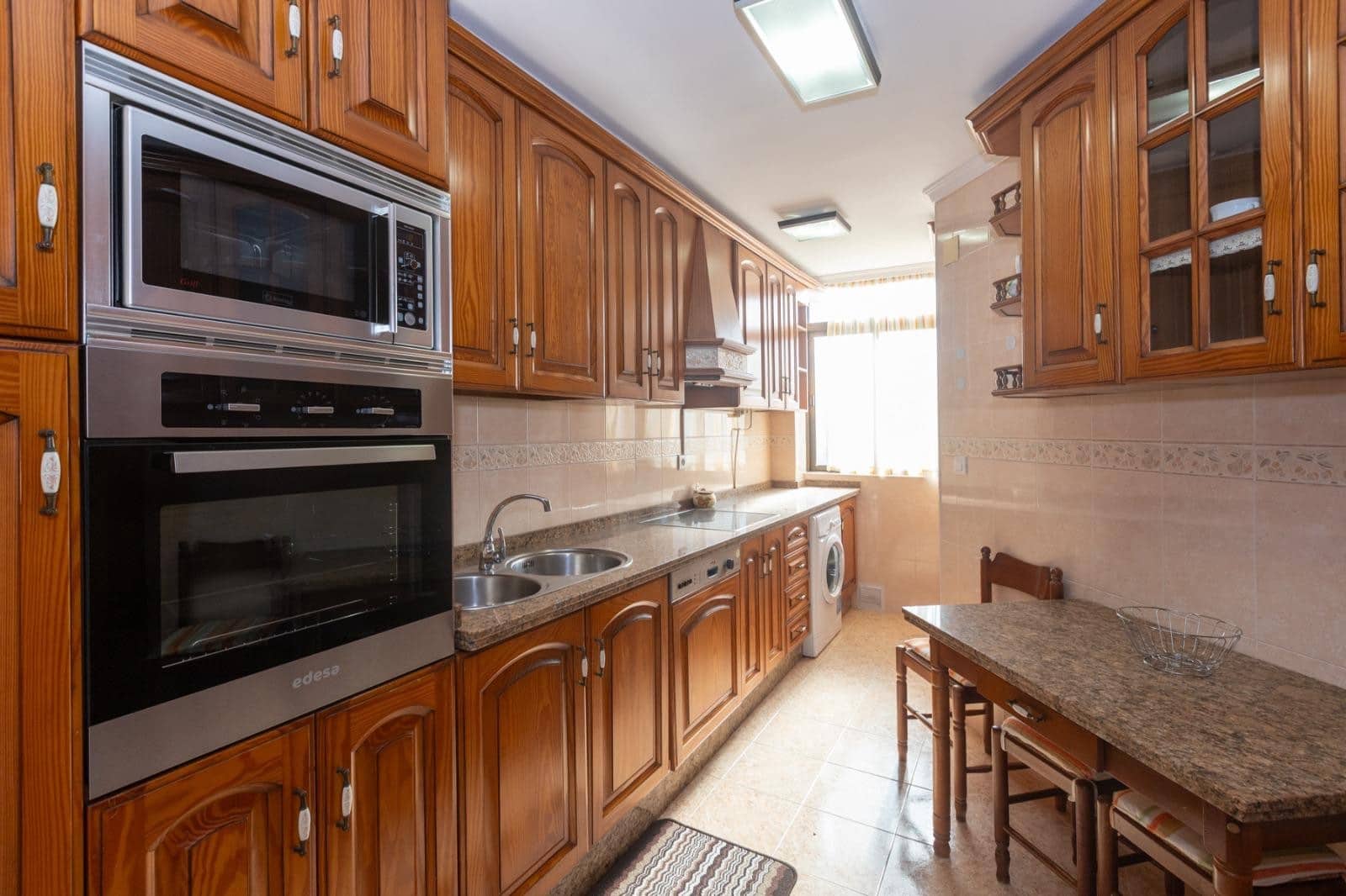 4 Zimmer Apartment zu verkaufen in Estepona mit Pool - 399.000 € (Ref: 9161184)