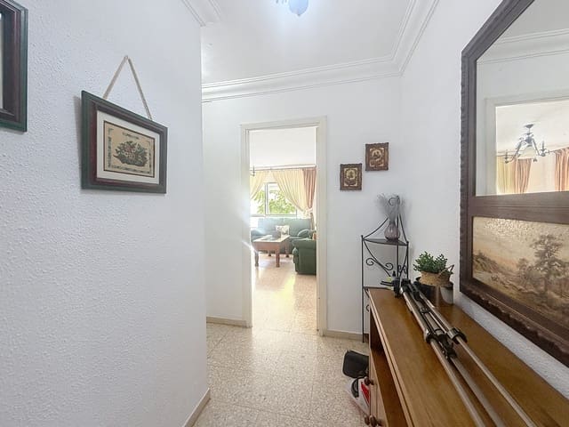 4 chambre Appartement à vendre à Huerta Nueva, Estepona - 296 900 € (Ref: 9161185)