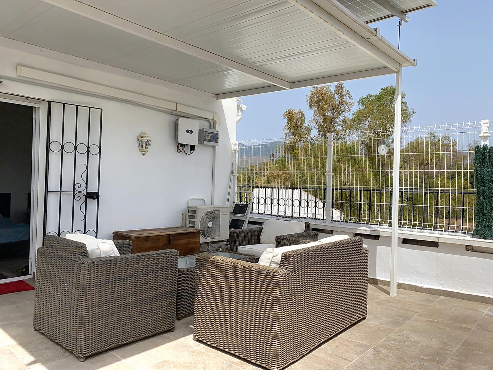 Pareado de 3 habitaciones en El Padrón en venta con piscina - 370.000 € (Ref: 9165926)