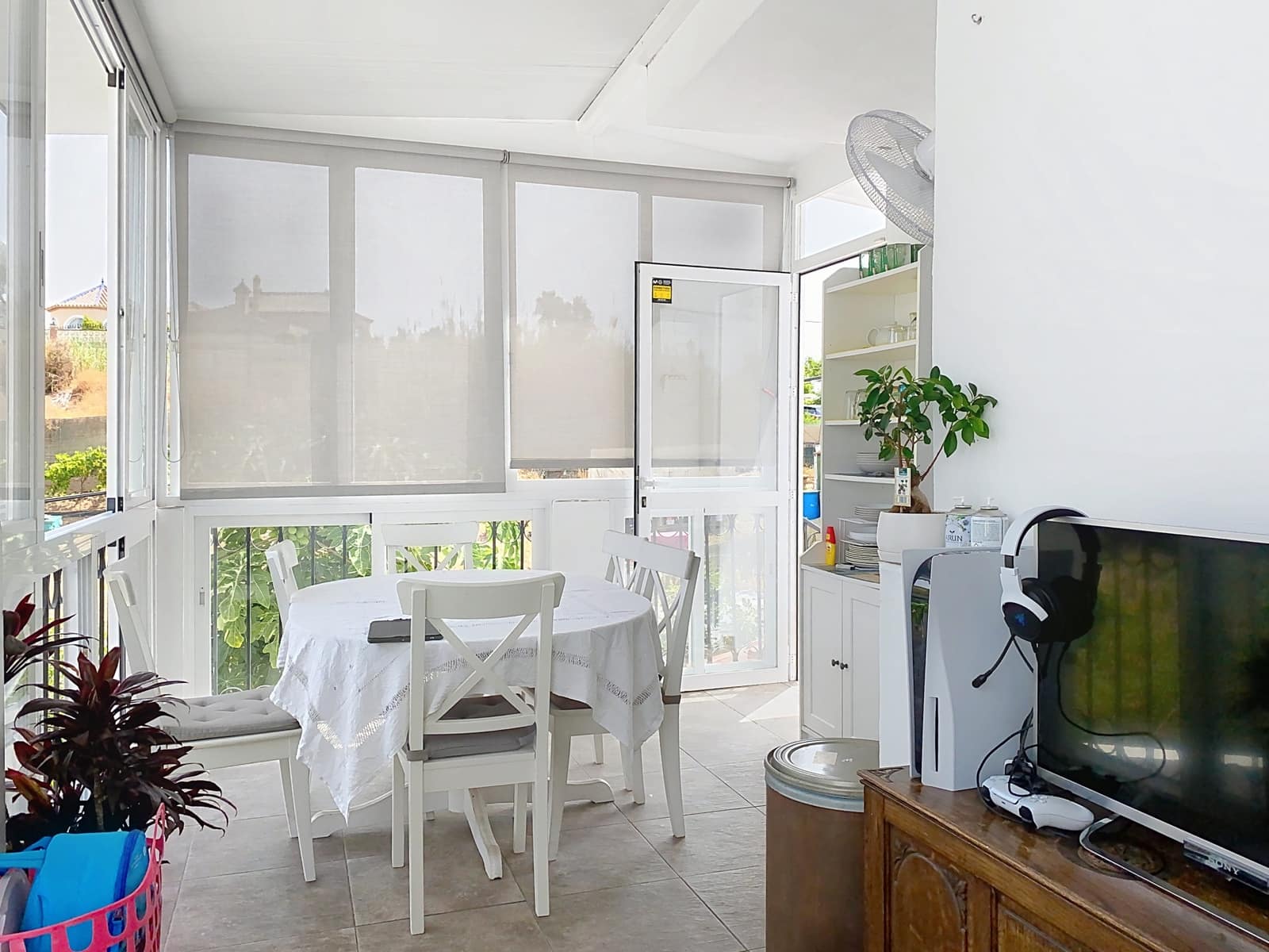 Pareado de 3 habitaciones en El Padrón en venta con piscina - 370.000 € (Ref: 9165926)