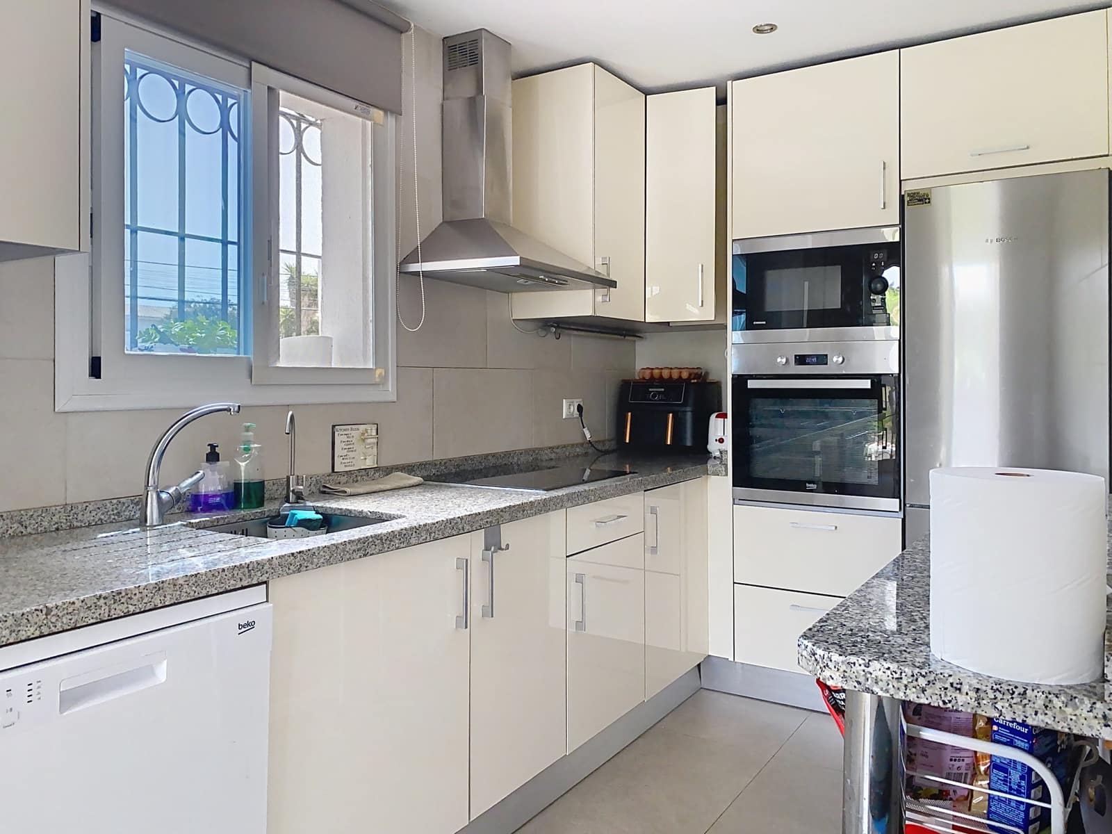 Pareado de 3 habitaciones en El Padrón en venta con piscina - 370.000 € (Ref: 9165926)