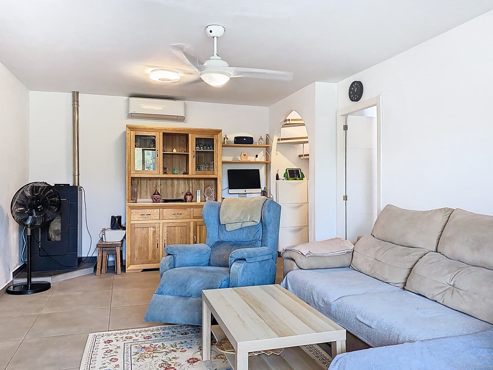 Pareado de 3 habitaciones en El Padrón en venta con piscina - 370.000 € (Ref: 9165926)