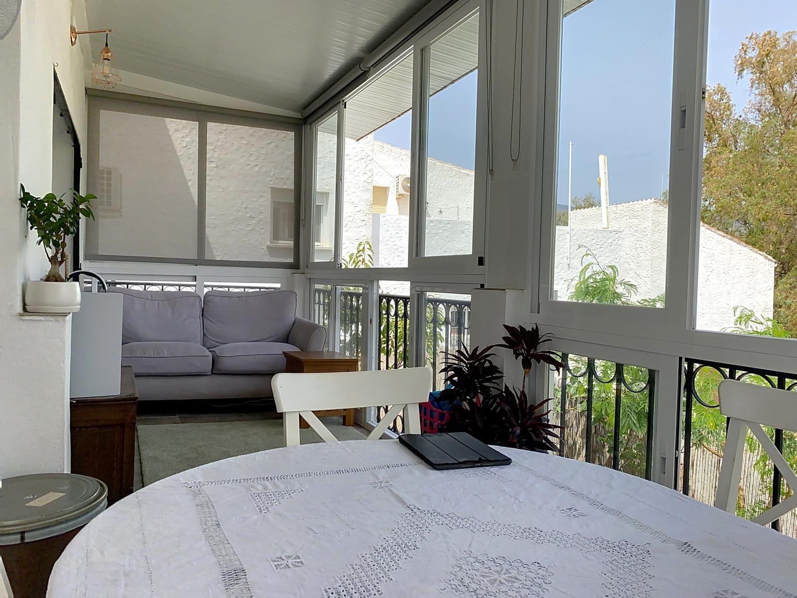 Pareado de 3 habitaciones en El Padrón en venta con piscina - 370.000 € (Ref: 9165926)