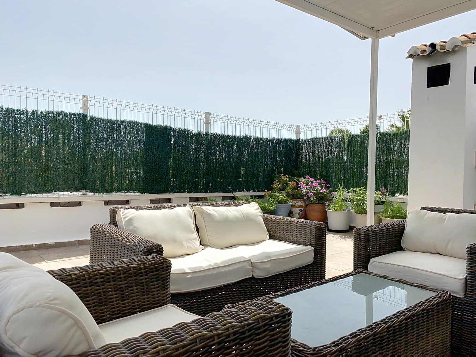 Pareado de 3 habitaciones en El Padrón en venta con piscina - 370.000 € (Ref: 9165926)