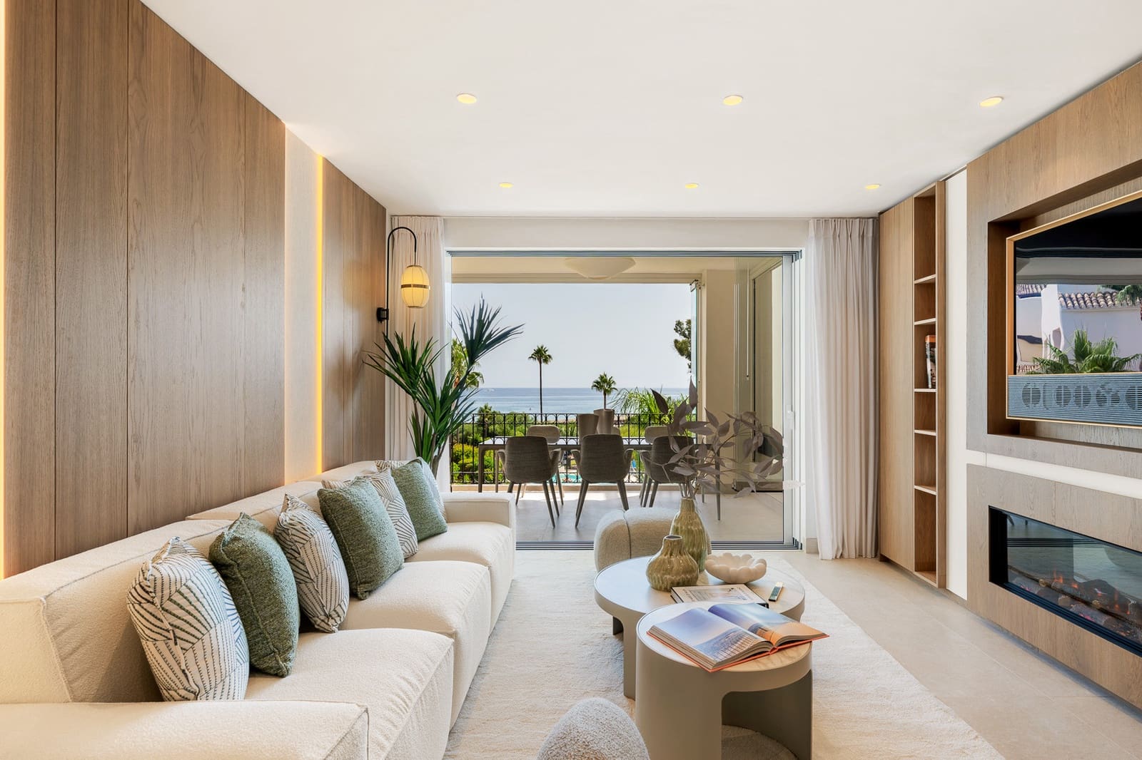 3 bedroom Apartment for sale in Estepona with pool garage - € 1,995,000 (Ref: 9191269)