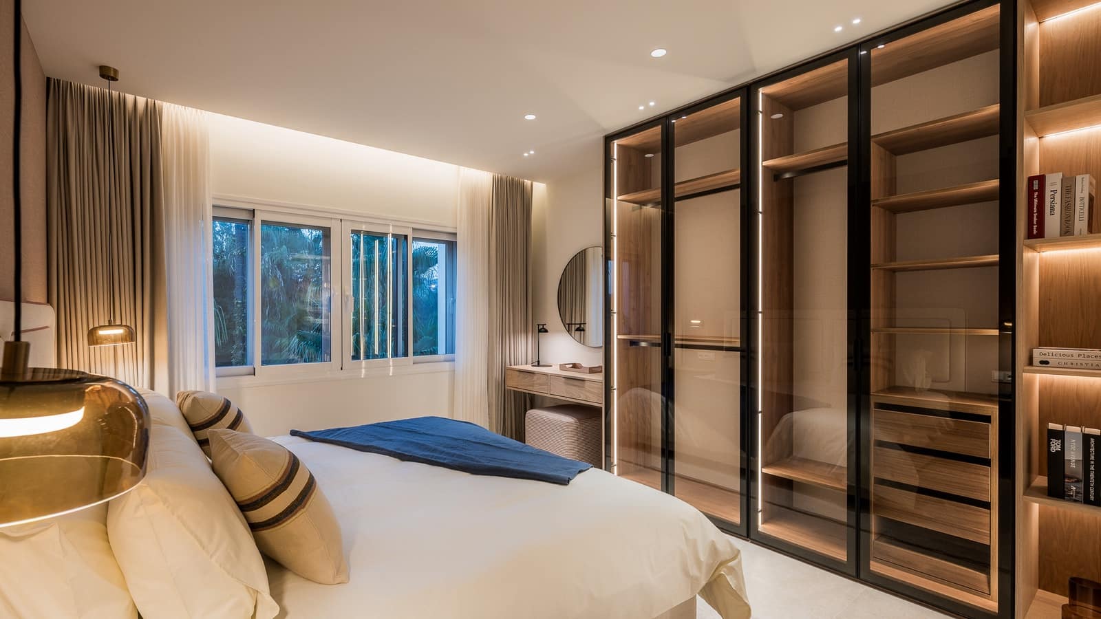 3 soverom Penthouse til salgs i Estepona med svømmebasseng garasje - € 2 995 000 (Ref: 9191271)