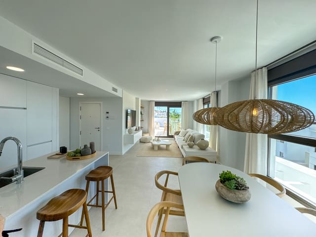 3 soverom Penthouse til salgs i Estepona med svømmebasseng garasje - € 739 000 (Ref: 9193942)