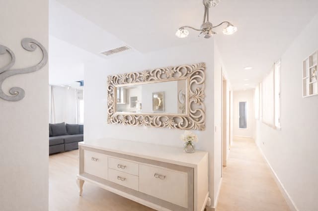 3 camera da letto Attico in vendita in Estepona con piscina garage - 849.995 € (Rif: 9195737)