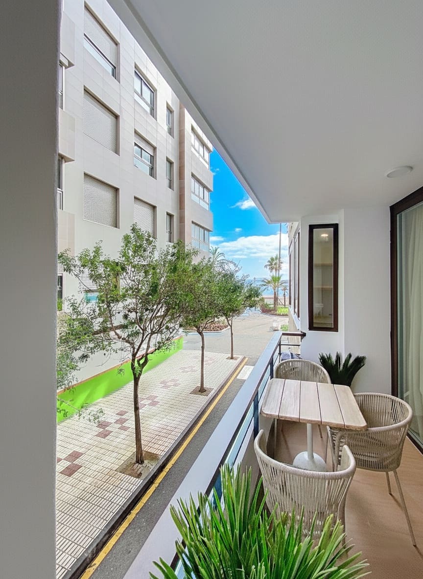 2 bedroom Apartment for sale in Estepona - € 492,000 (Ref: 9215249)